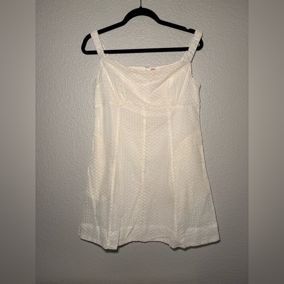 FREE PEOPLE BERRY KISS MINI DRESS IN IVORY Elegant Off-Shoulder Dress - Picture 12 of 12